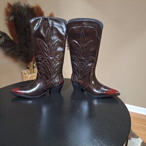 EMBROIDERED WOMEN COWBOY BOOTS